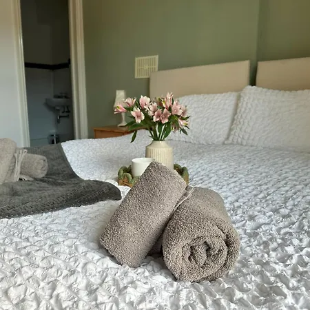 Guest house Tivoli 9 3*